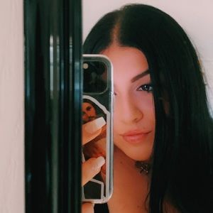 Meet your Posher, Alessya